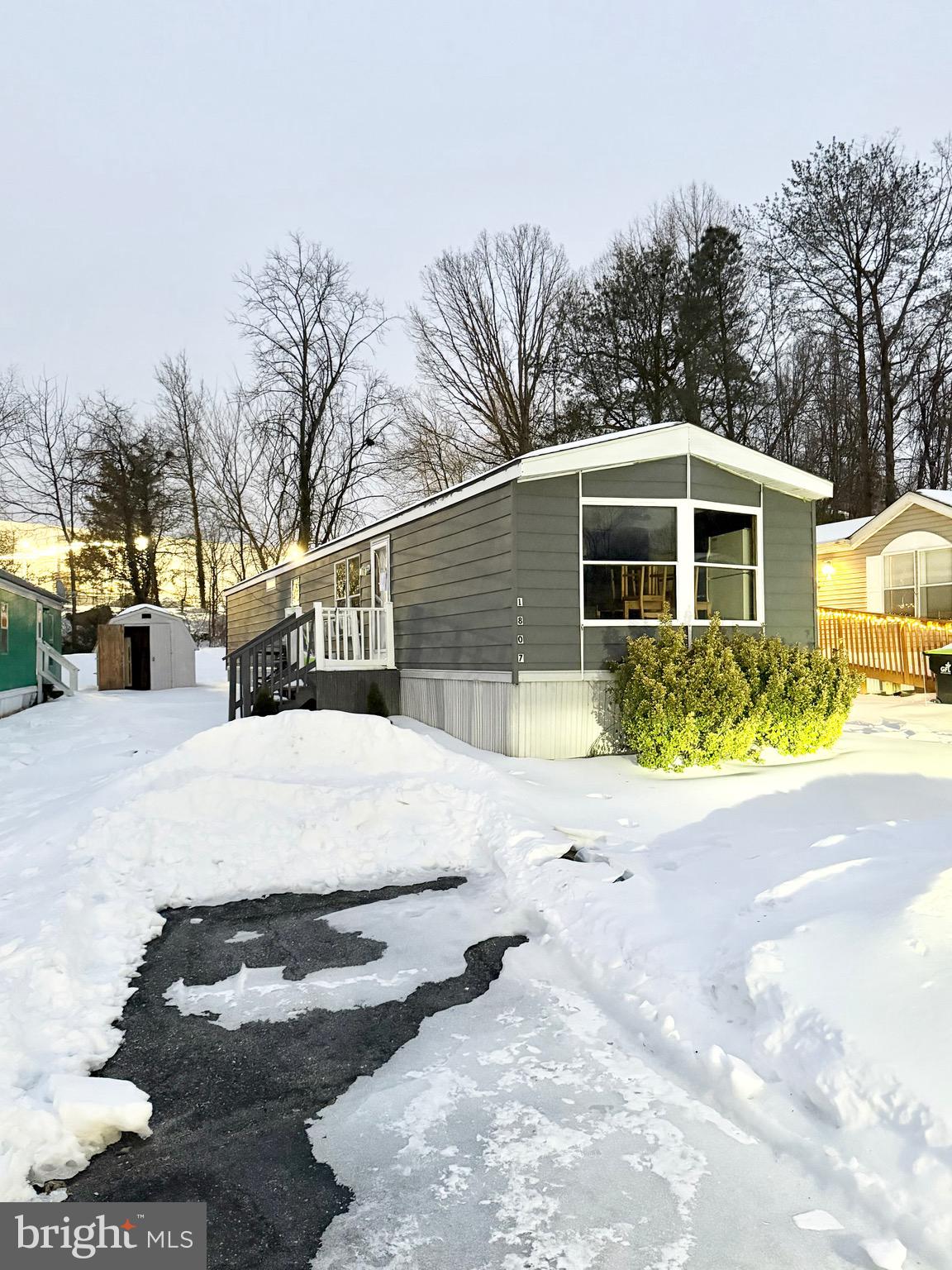 1807 Sandee Ct  