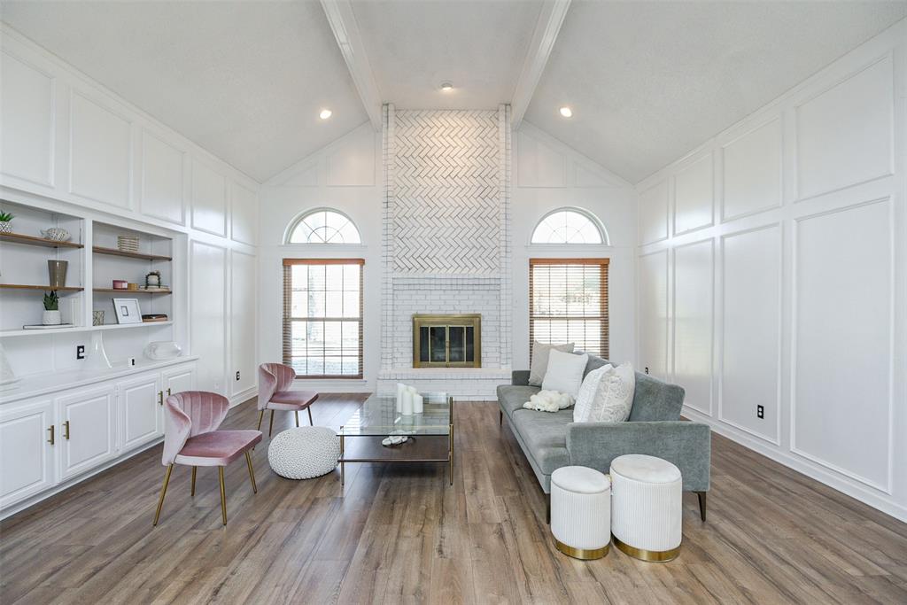1110 Shady Oak Trail