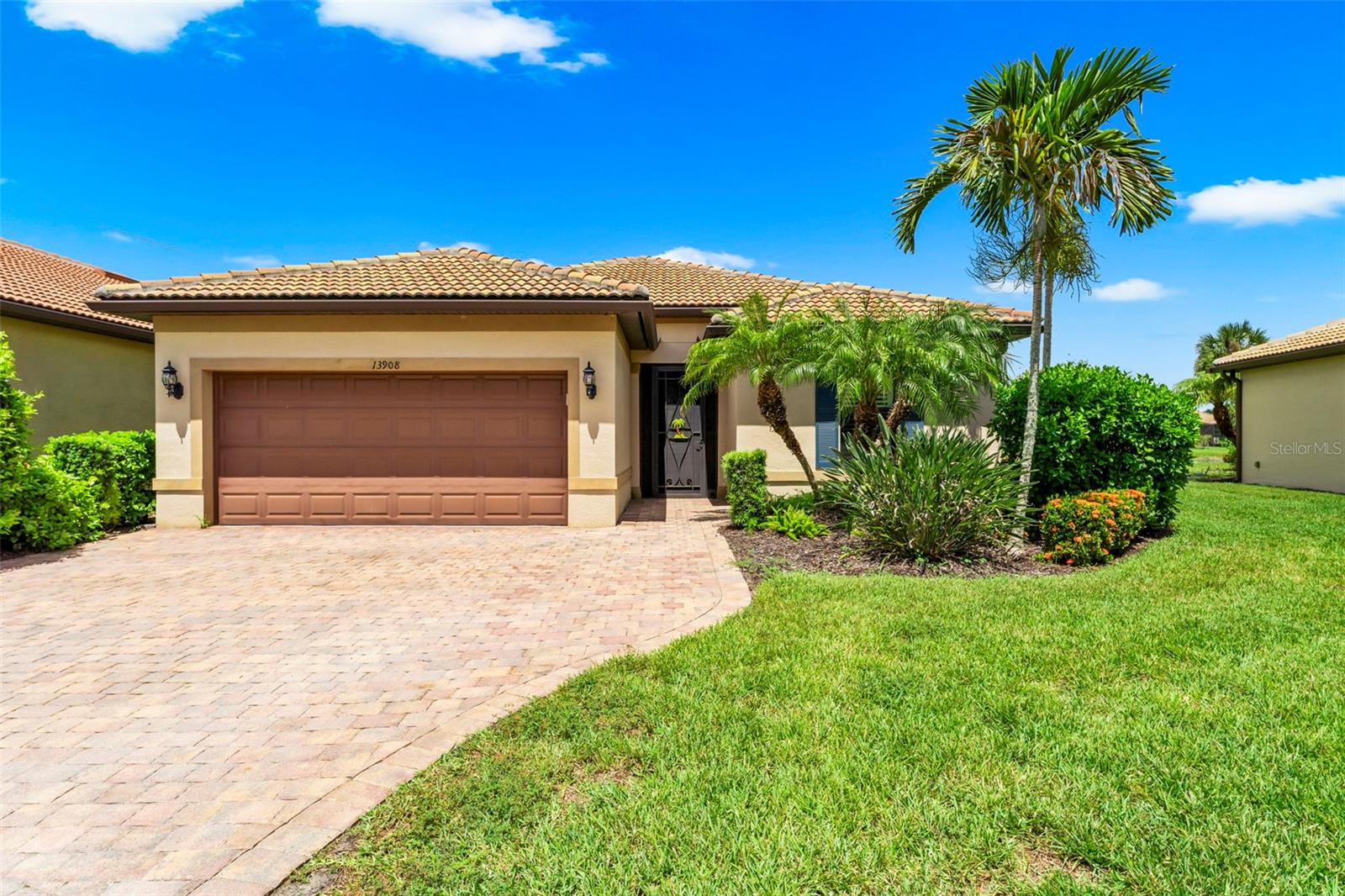 13908 Karina Street