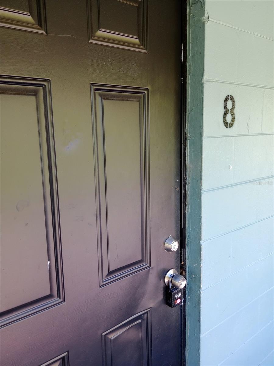 1343 West Point Drive 8