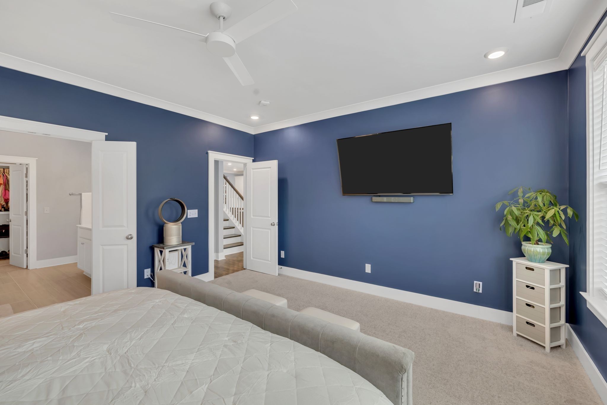 262 Cornice Dr