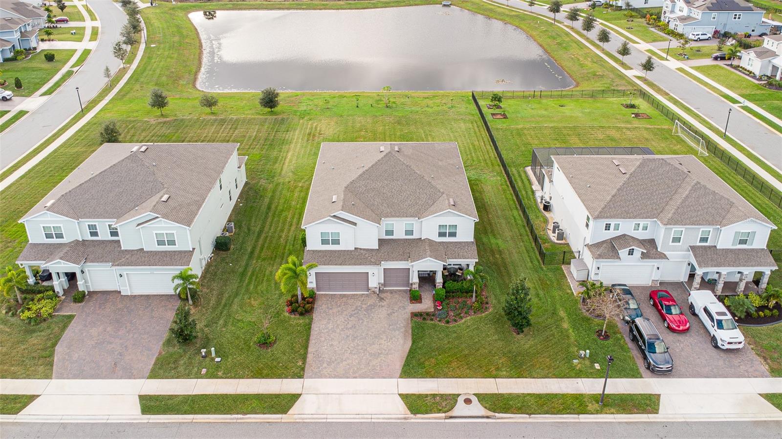 2206 Weatherly Way