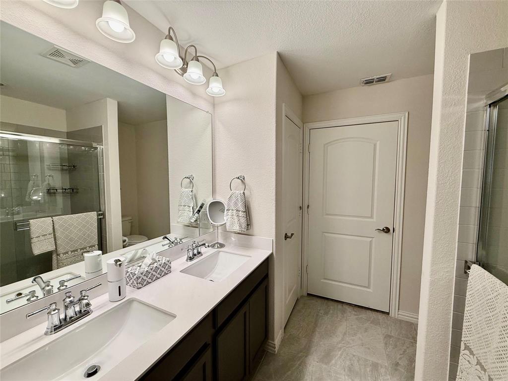 1267 Bright Stars Drive