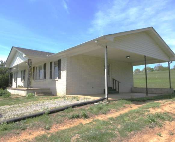 11694 Hurricane Creek Rd