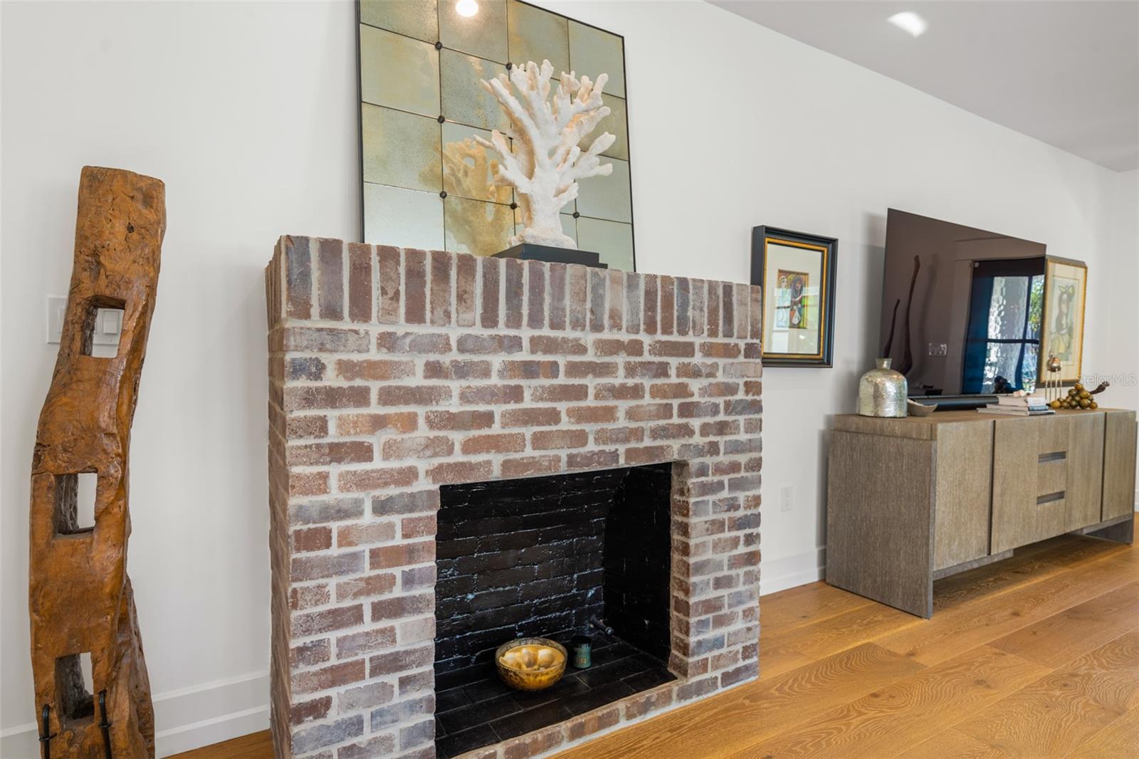 5302 N Central Avenue