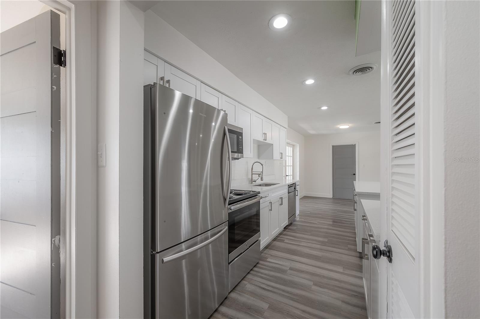 6765 Ralston Beach Circle