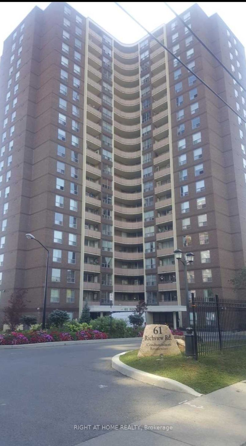 61 Richview Rd Apt#401