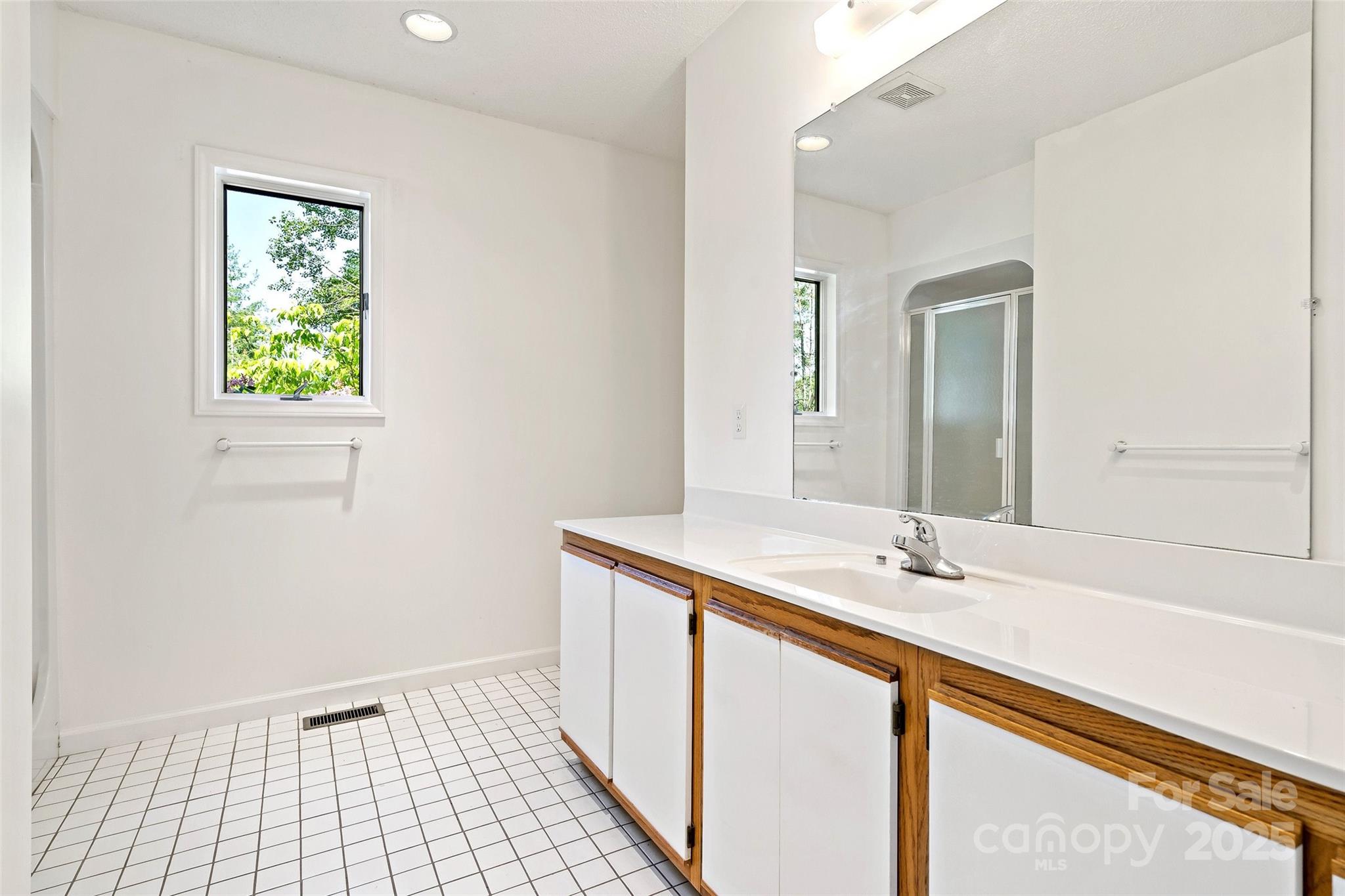 389 Orchard Road