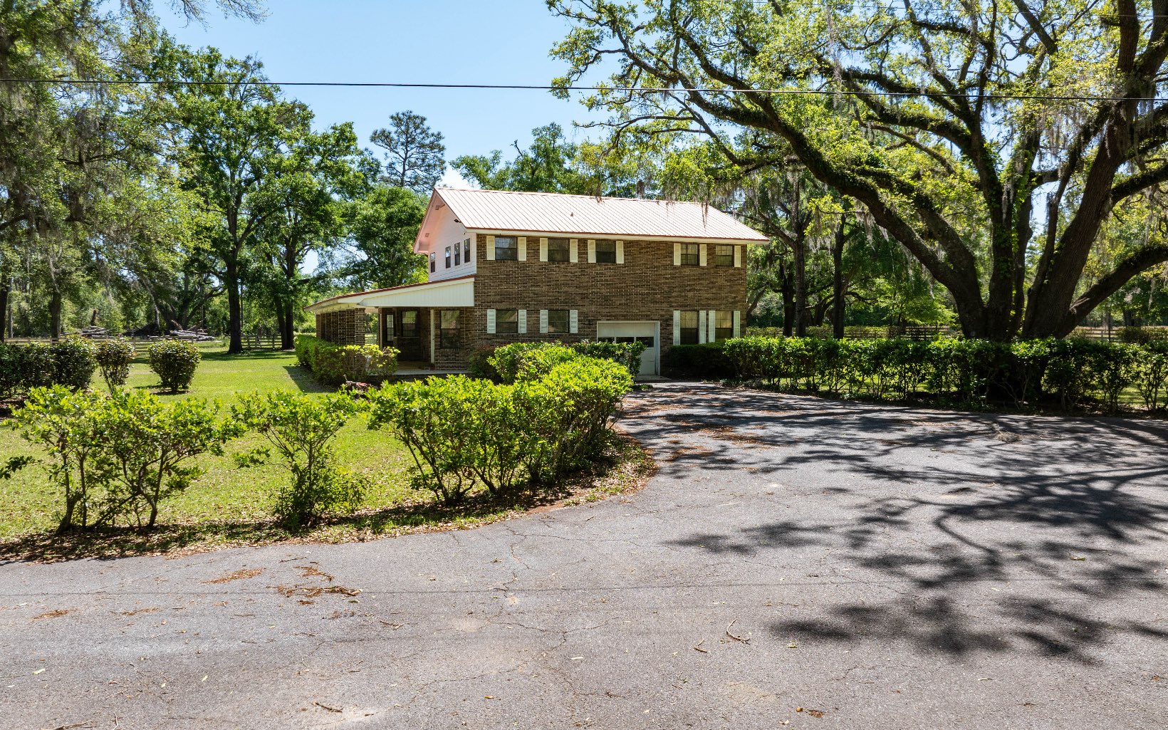 444-1 SE Bisbee Loop