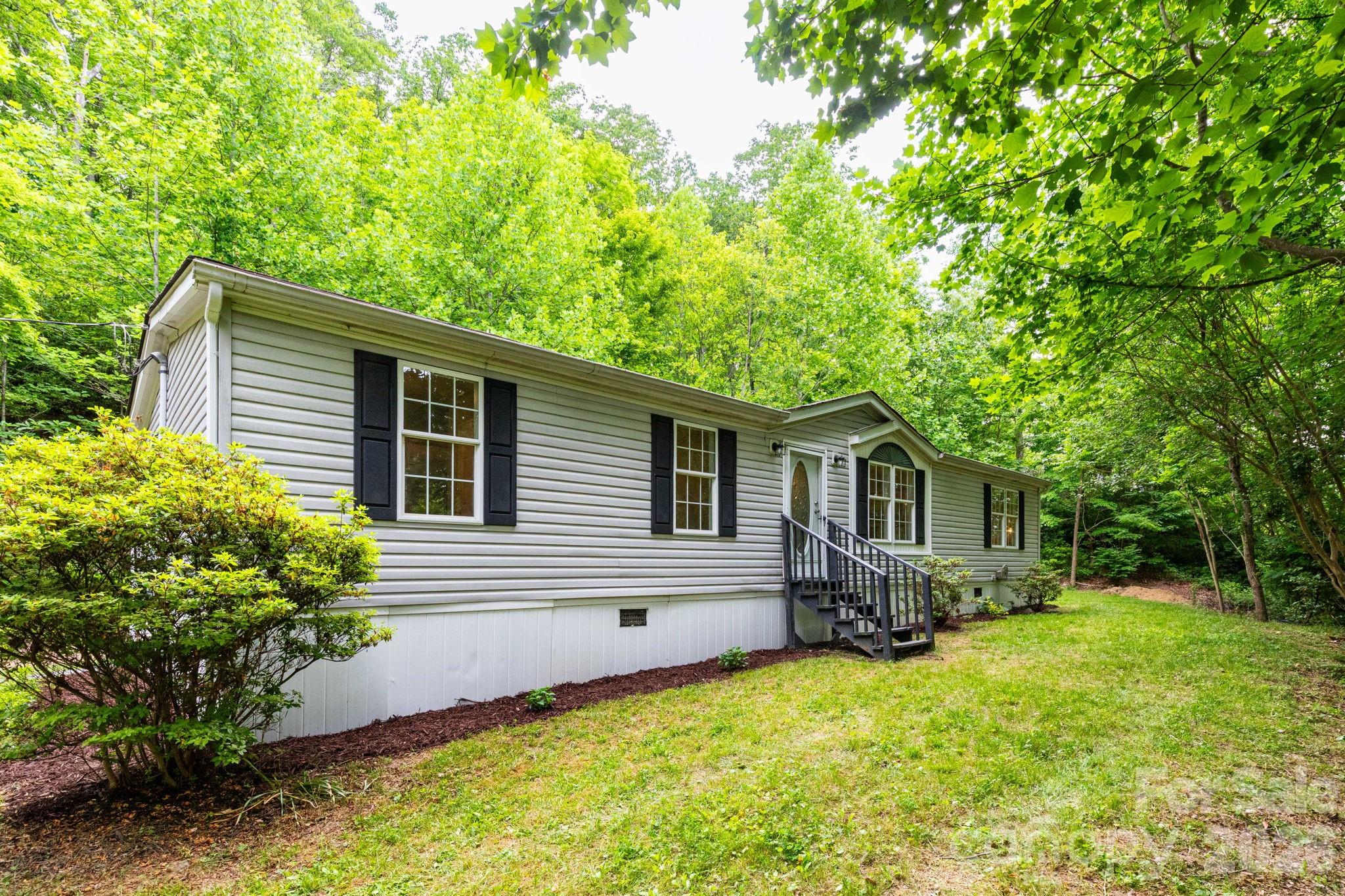 61 Blue Mountain Road