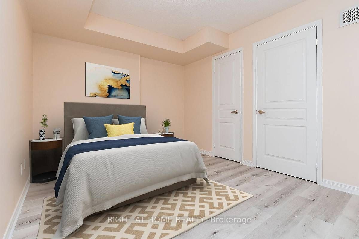 352 W Front St 512