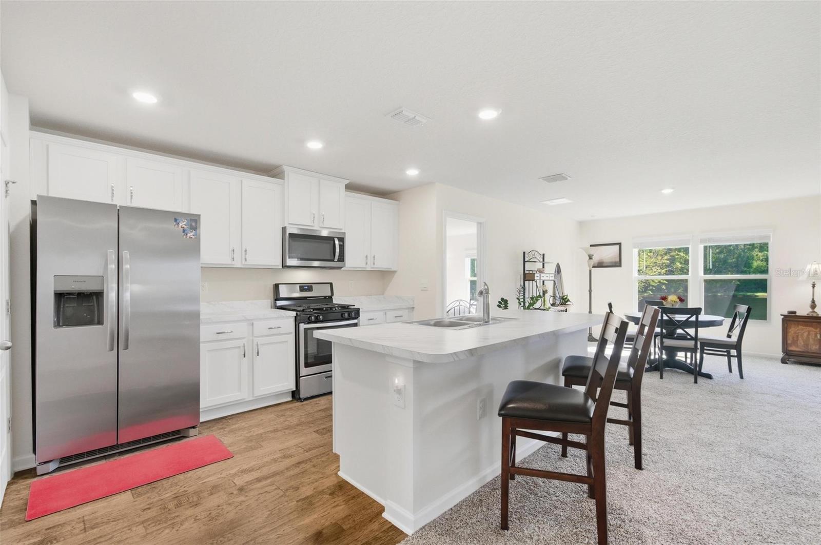 2 Pinnacle Place