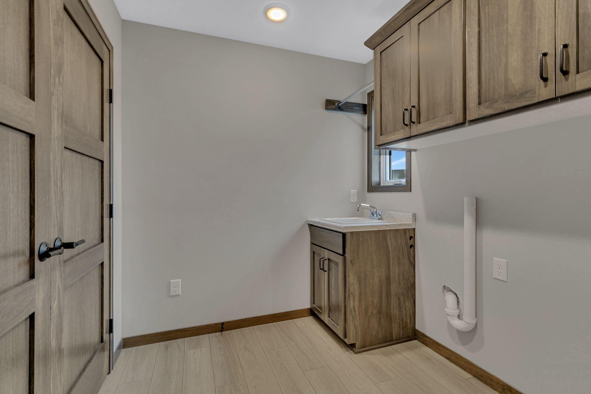 1701 Knottingham Drive