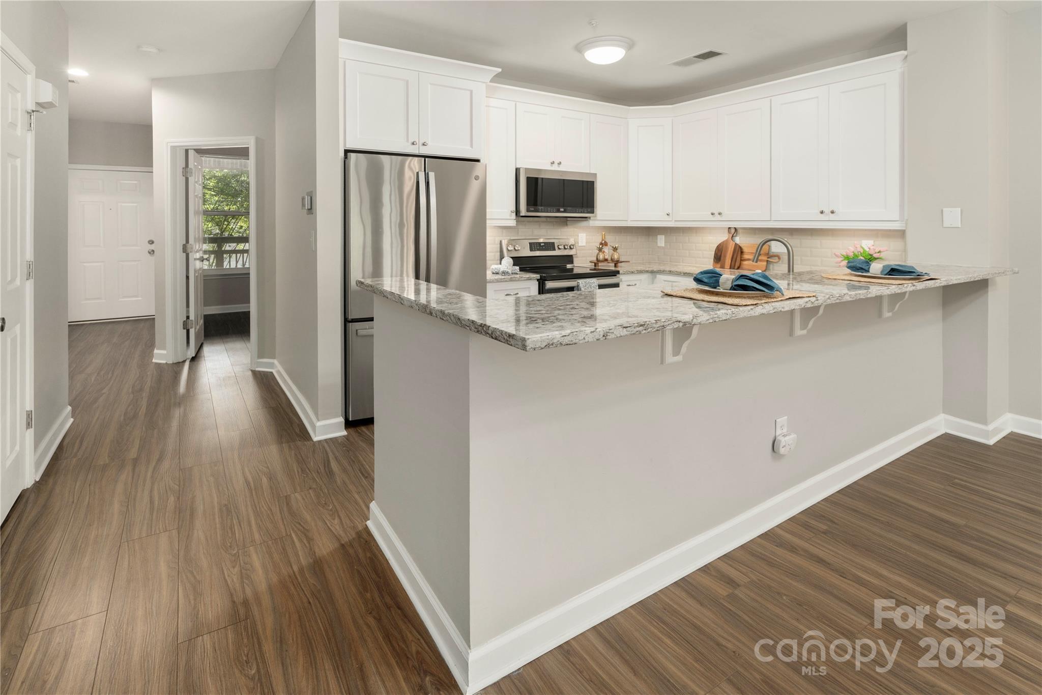 714 Northeast Drive 53