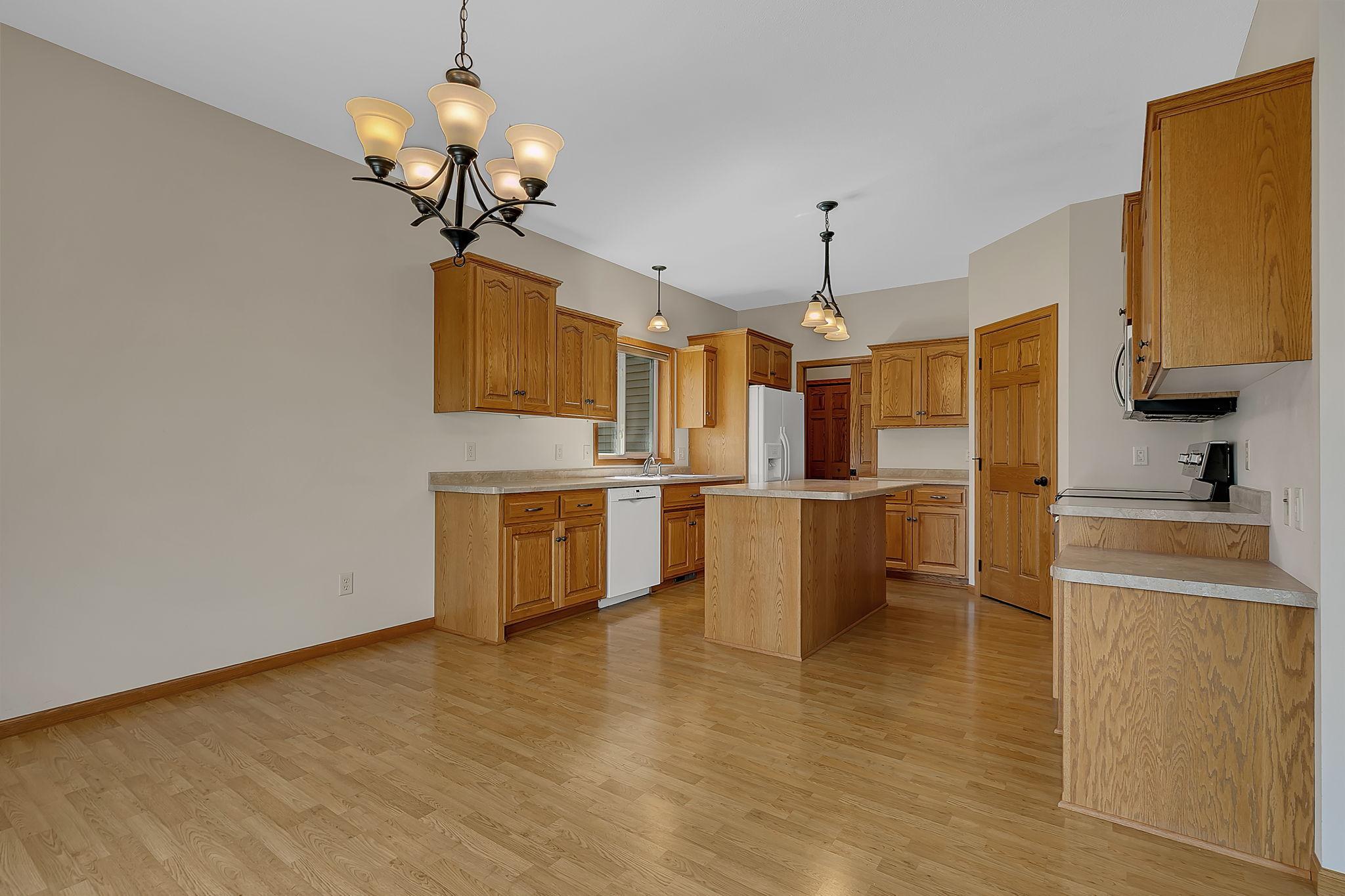 1835 Star Drive