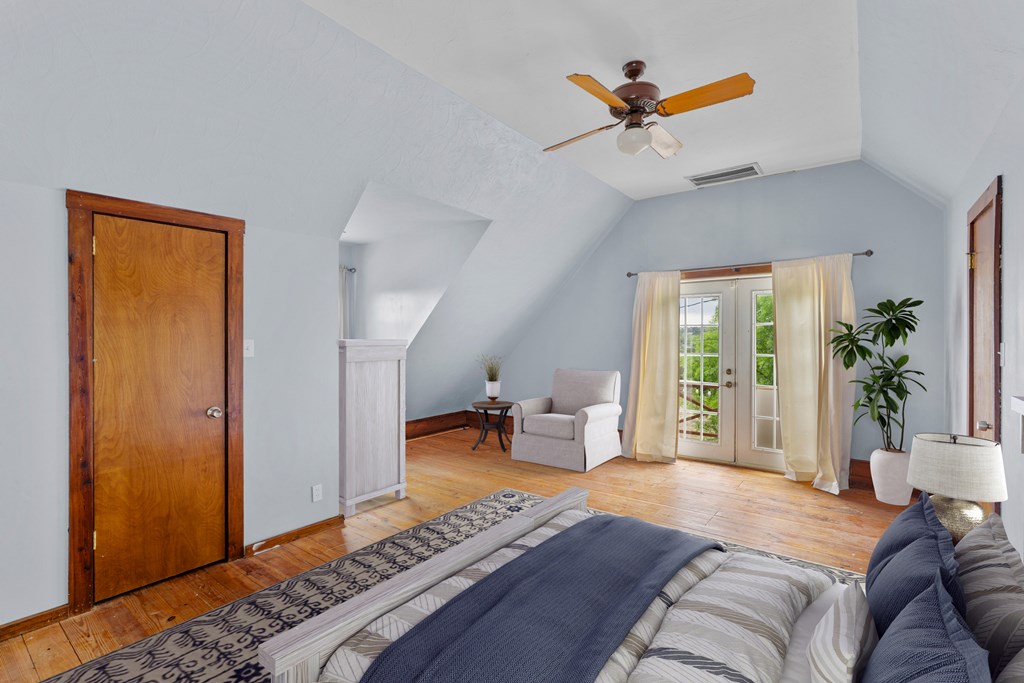 1341 Ranchero Rd
