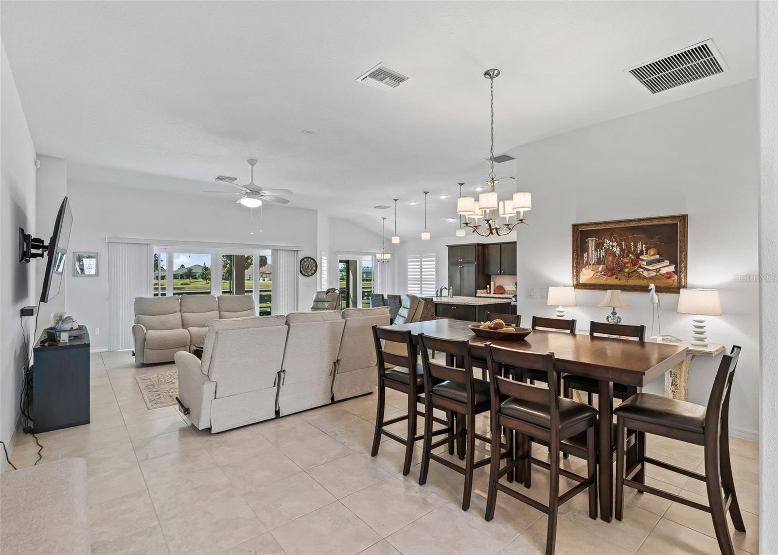 1110 Ebling Loop