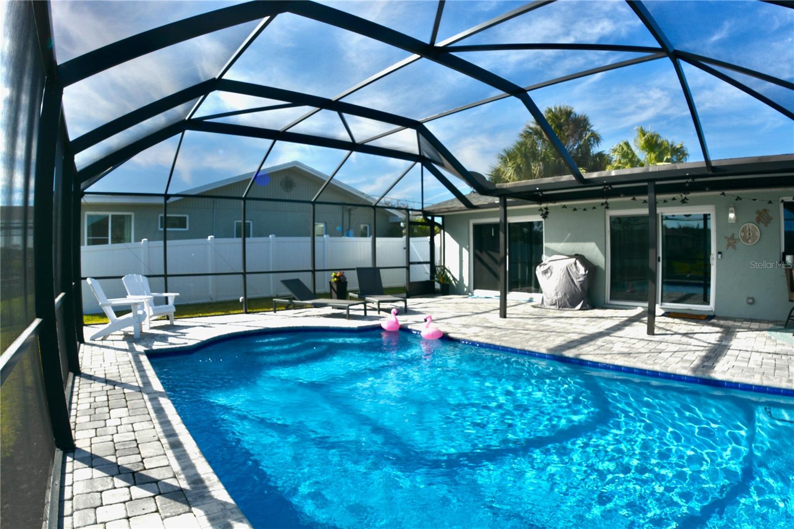 7 Clarendon Court S