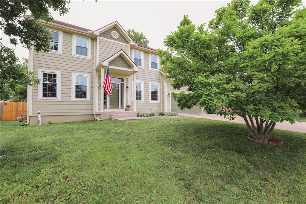 223 W Colleen Court