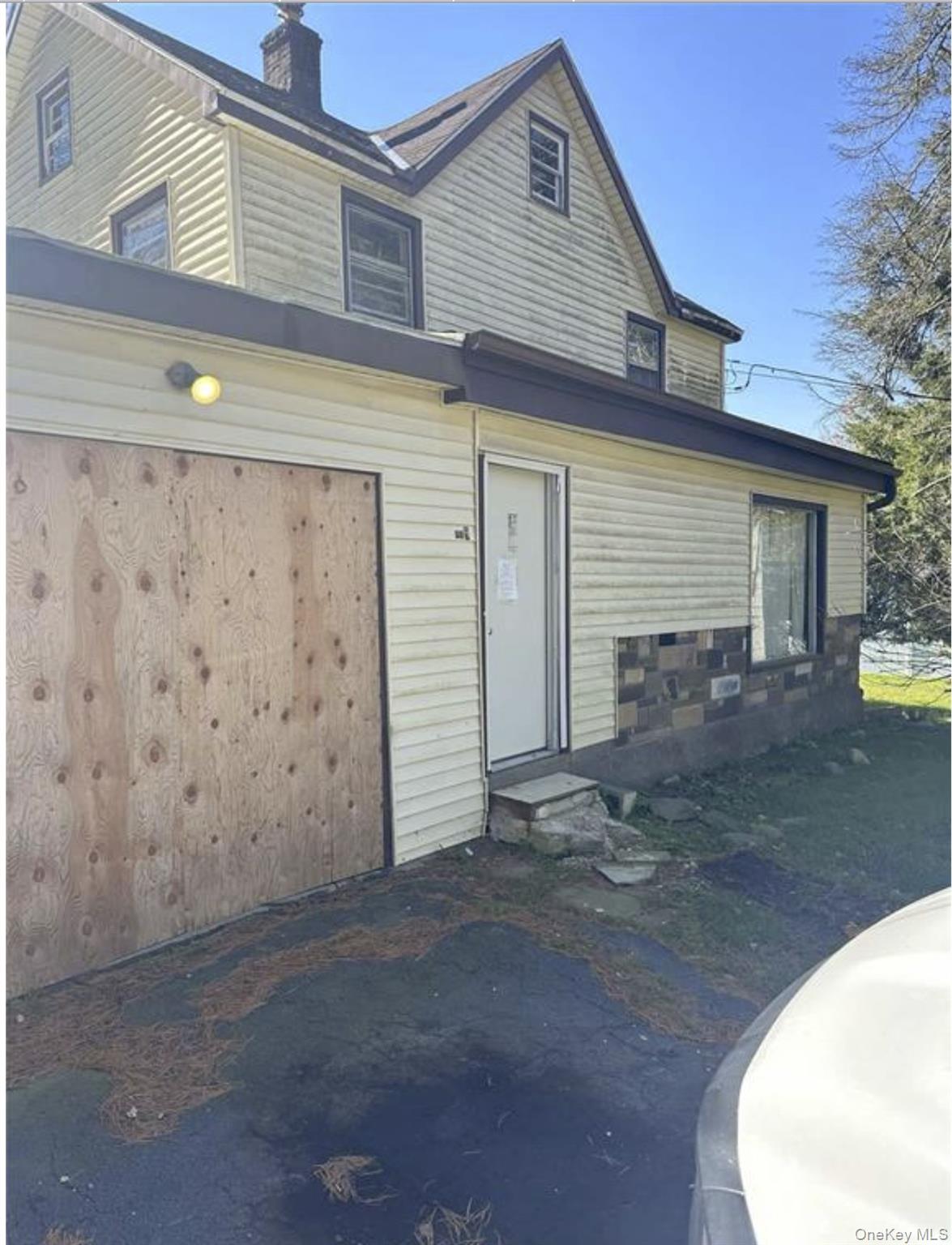 119 Katrina Falls Road