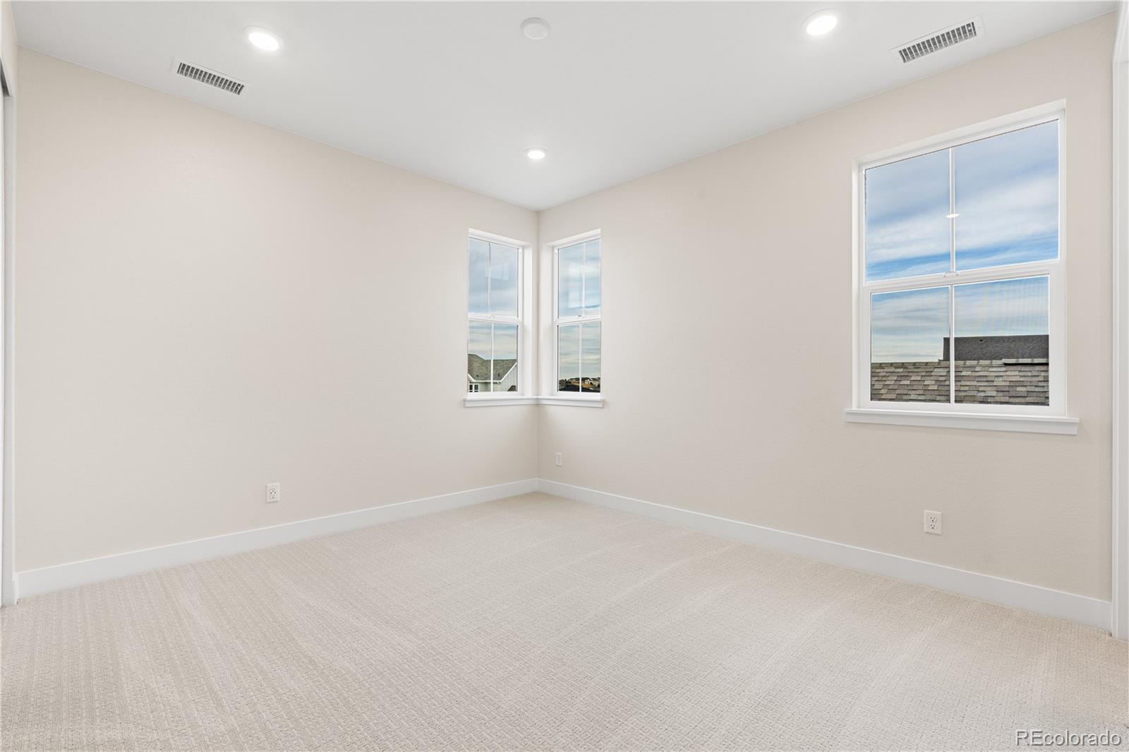 6469 Still Pine Circle