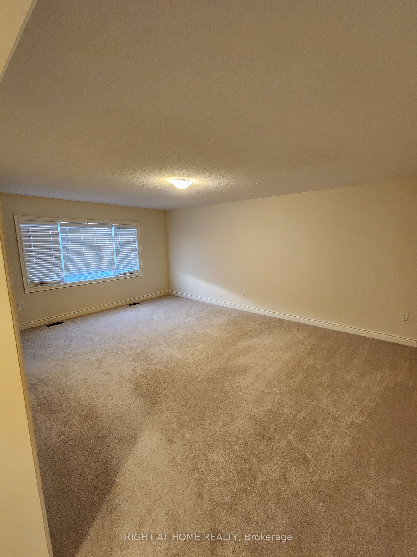 252 Belmore Crt