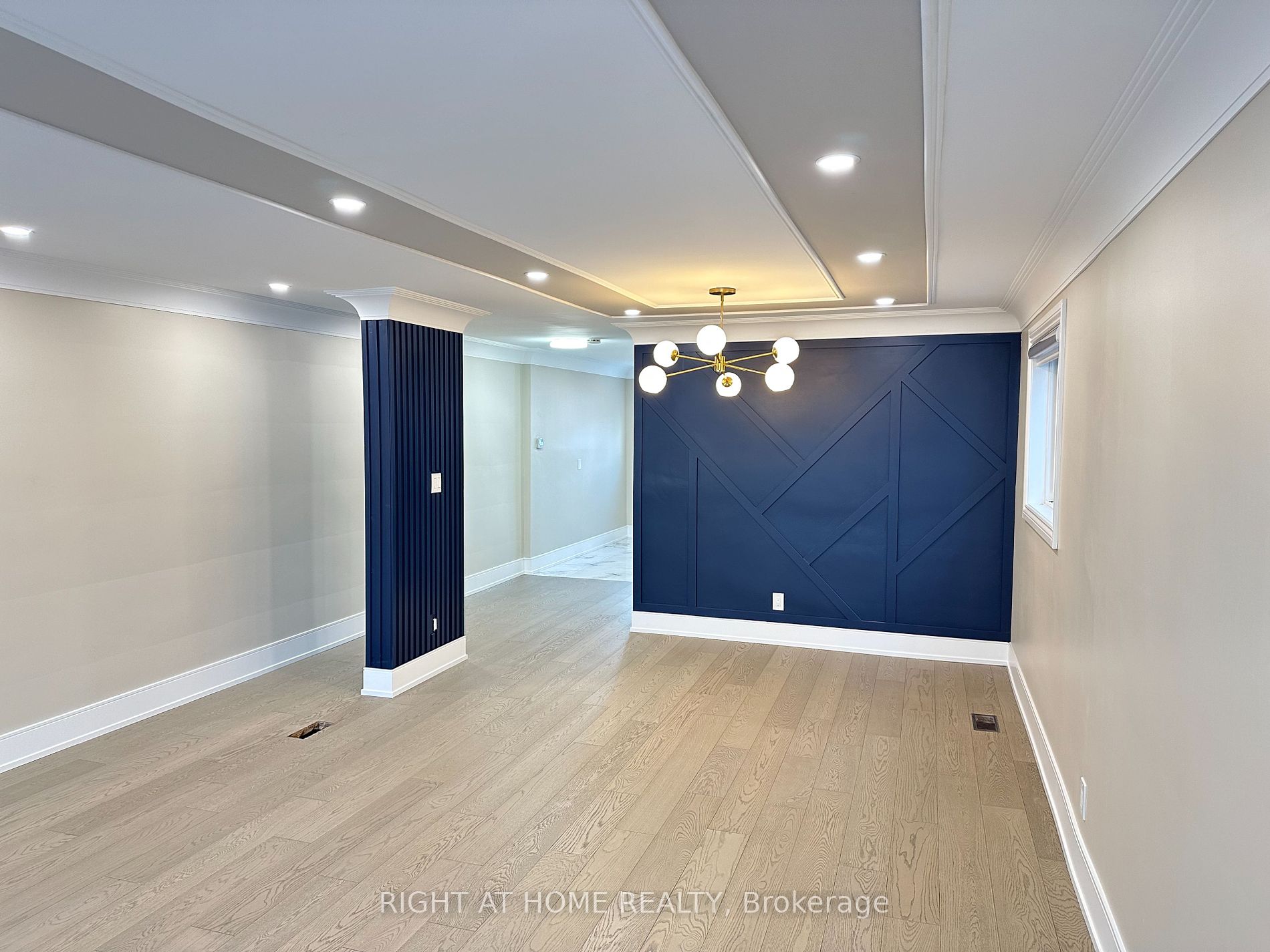 128 Twenty Second St (Main)