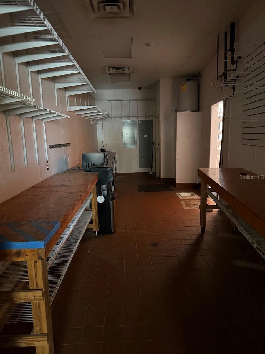 2611 SW 19th Avenue Road 700