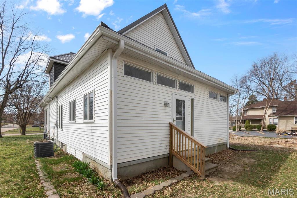 304 Morgan Street