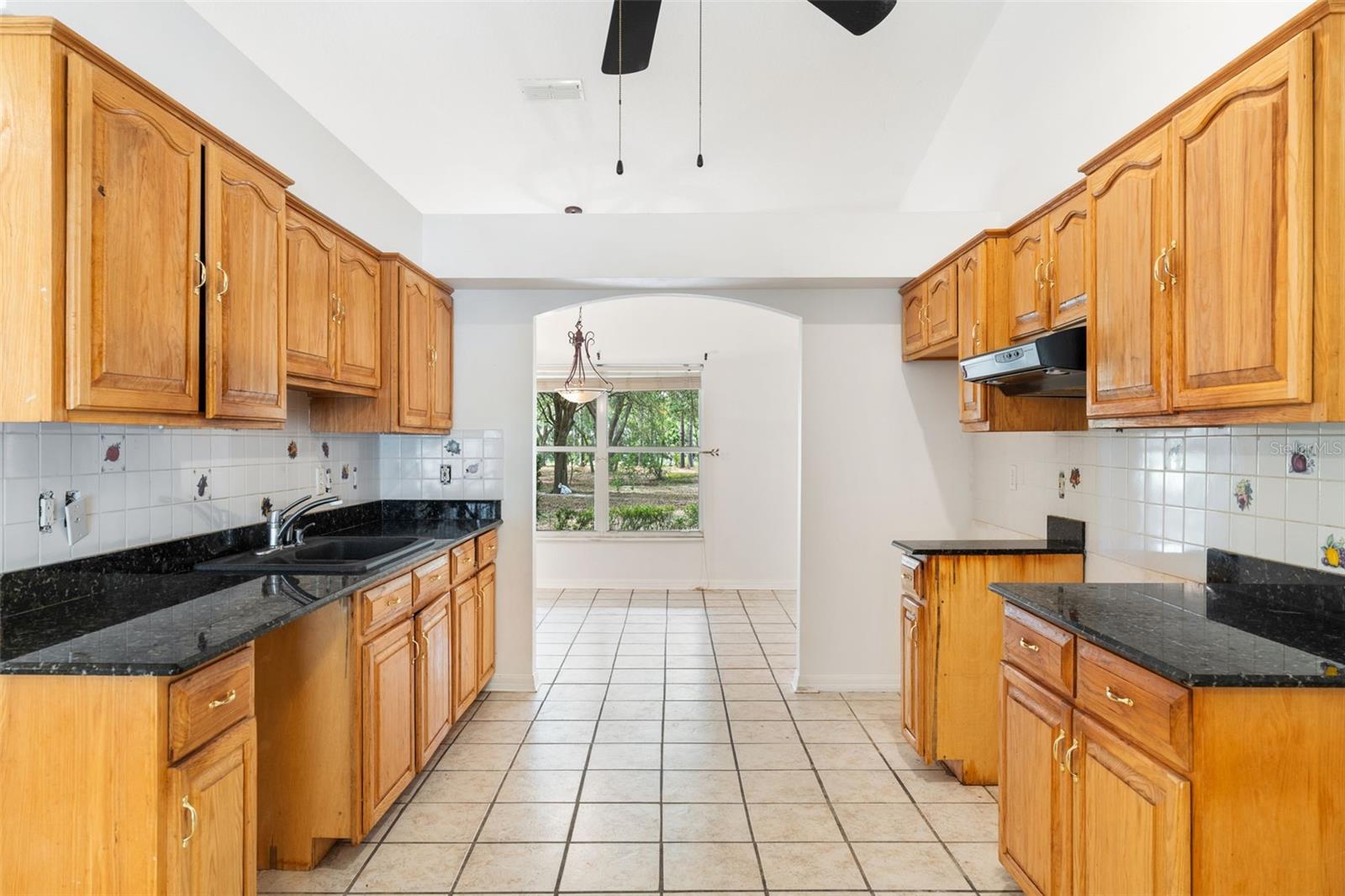 2800 Hammock Groves Road