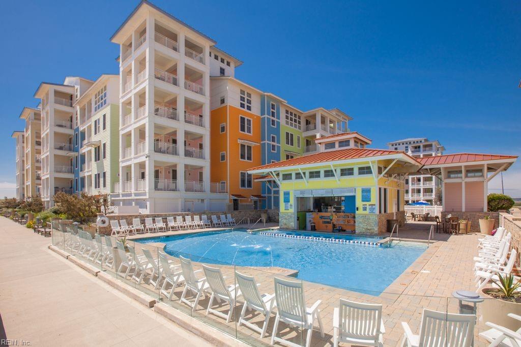 3700 Sandpiper Road 218, Virginia Beach, VA 