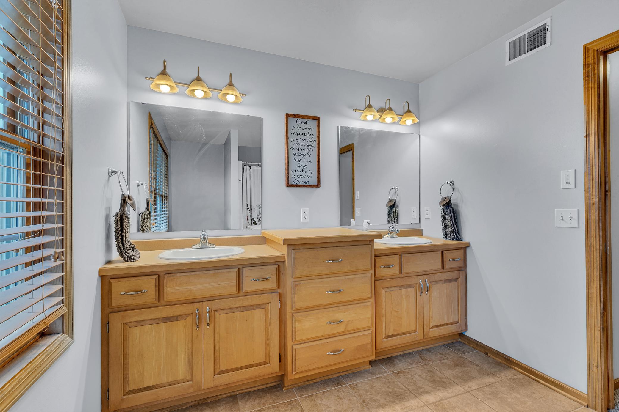3616 Southridge Court