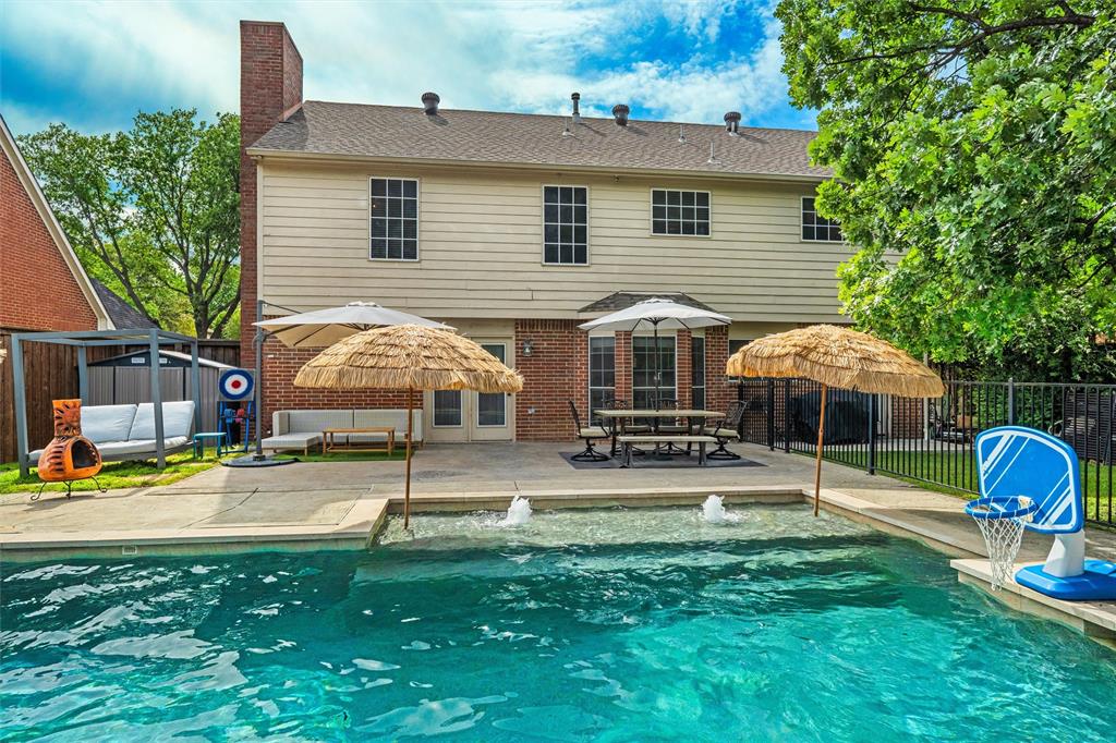 8016 Crazy Horse Lane