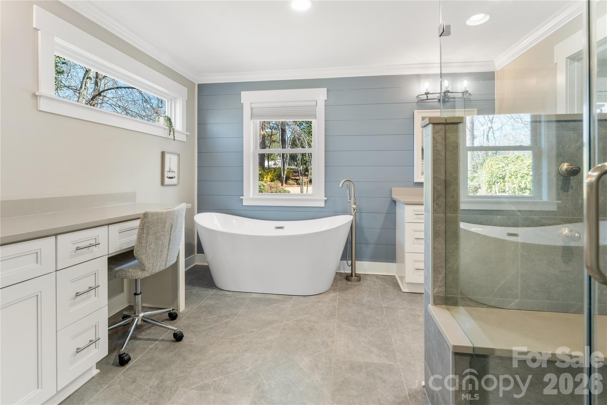 6852 Locke Drive
