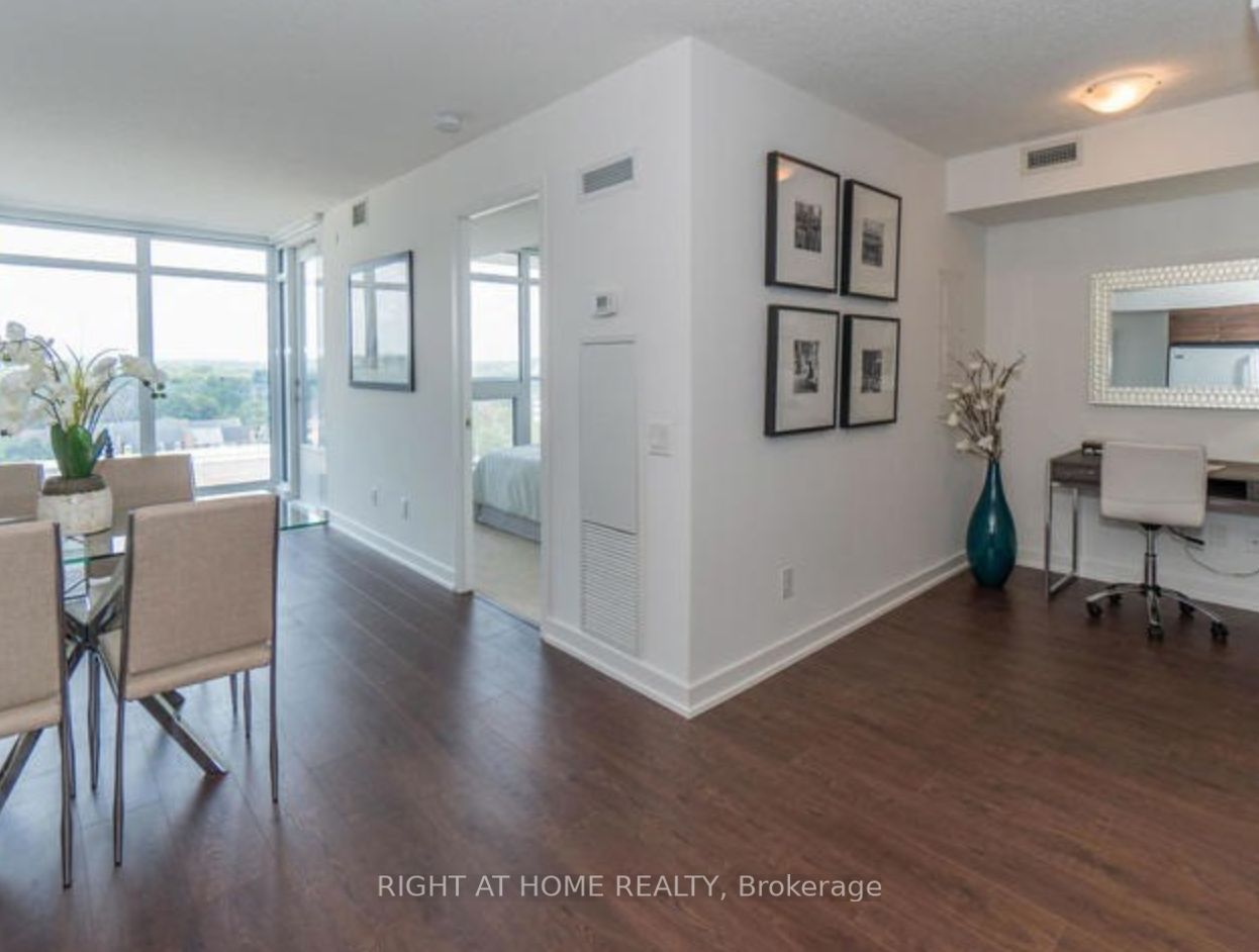 72 Esther Shiner Blvd 1009