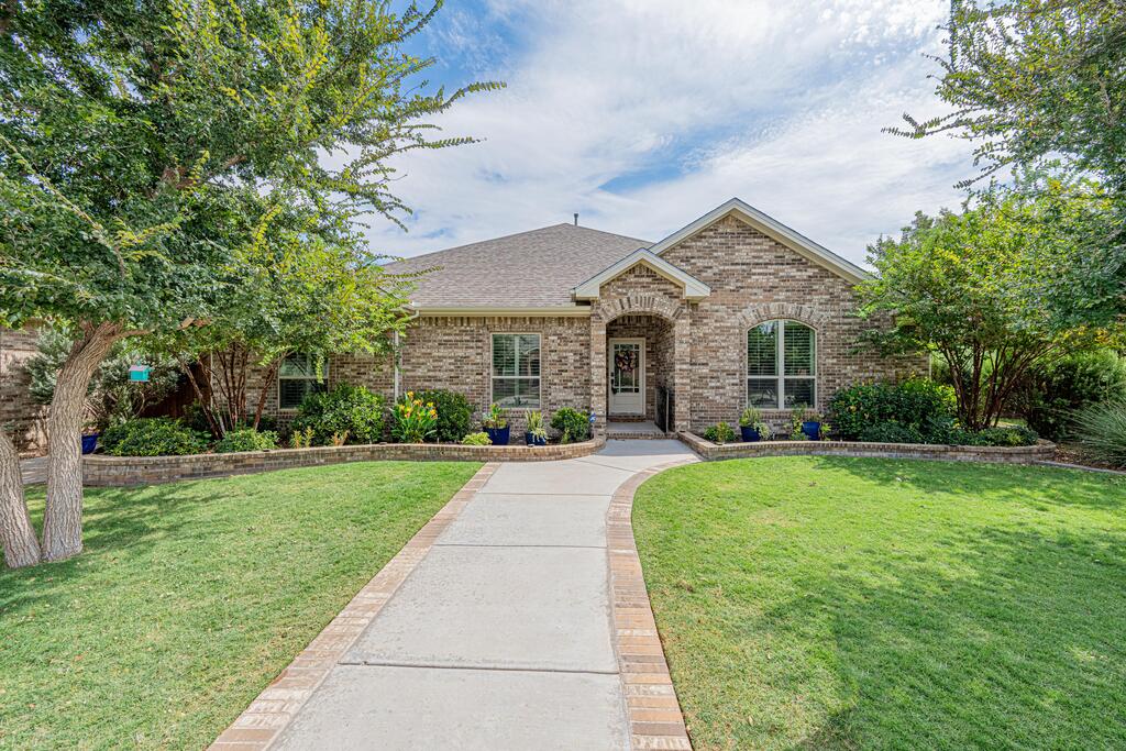 From the curb appeal to the thoughtful floor plan, this Heritage Oaks home is sure to impress. This beautifully maintained 4-bedroom, 3-bath home features rich wood flooring, high ceilings, plantation shutters, and abundant natural light. The kitchen opens to the spacious living area, creating the perfect gathering space. A secluded primary suite offers privacy, while the bonus room is ideal for a game room, media room, playroom, or home office. Complete with a 3-car garage, this home is move-in ready and waiting for its next owners.