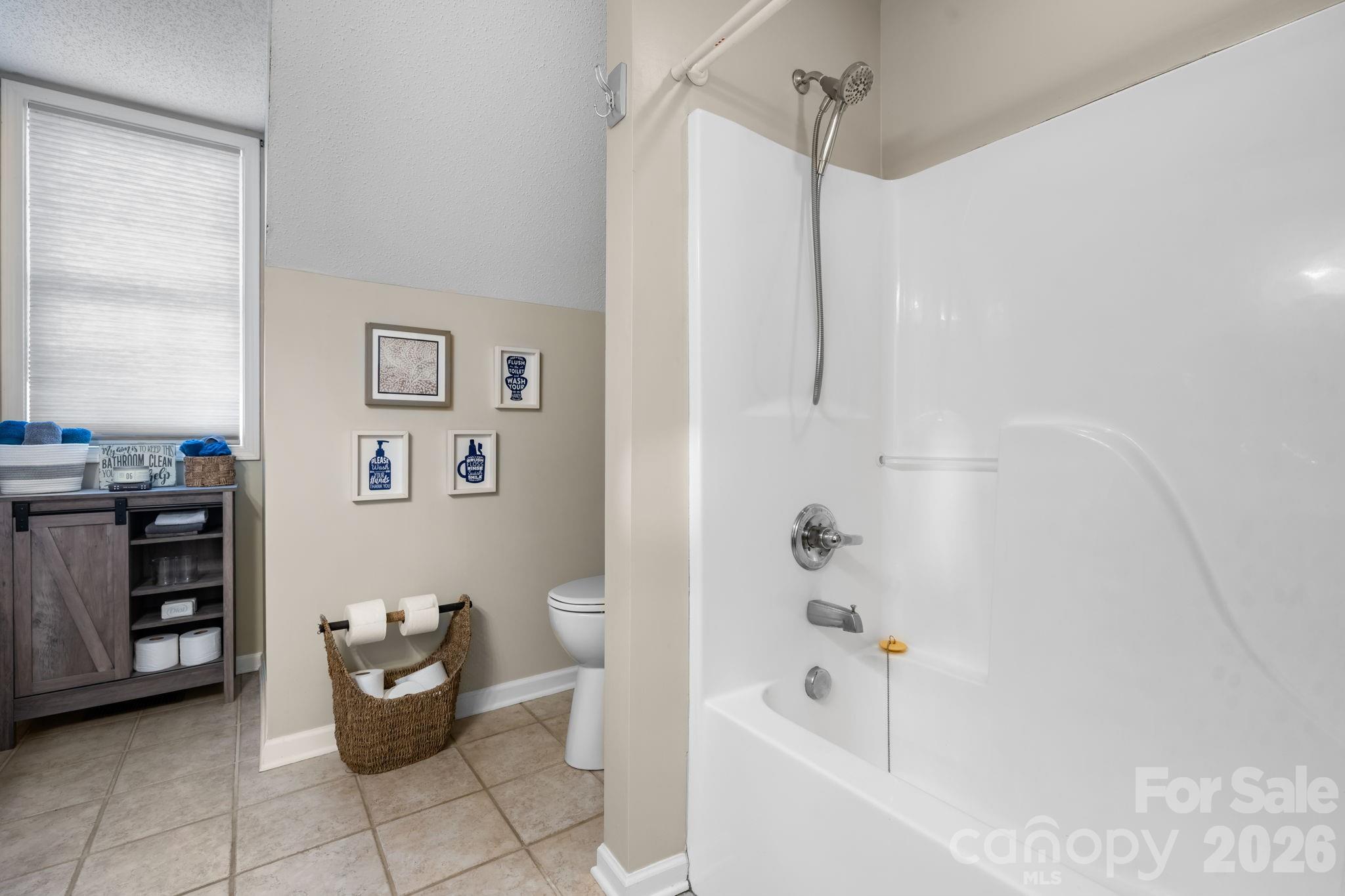 104 Buck Shoals Circle