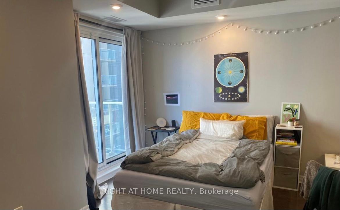 195 Besserer St 2008