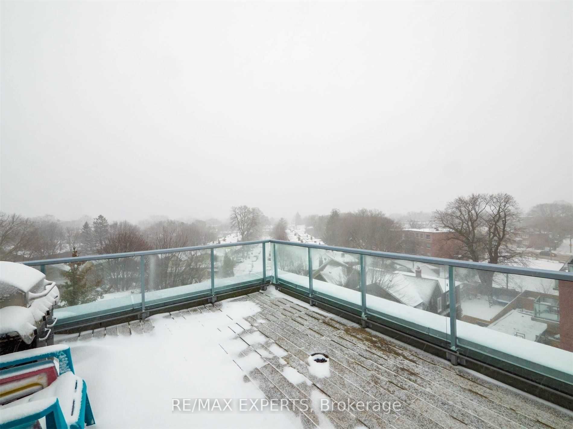 323 Kingston Rd 101