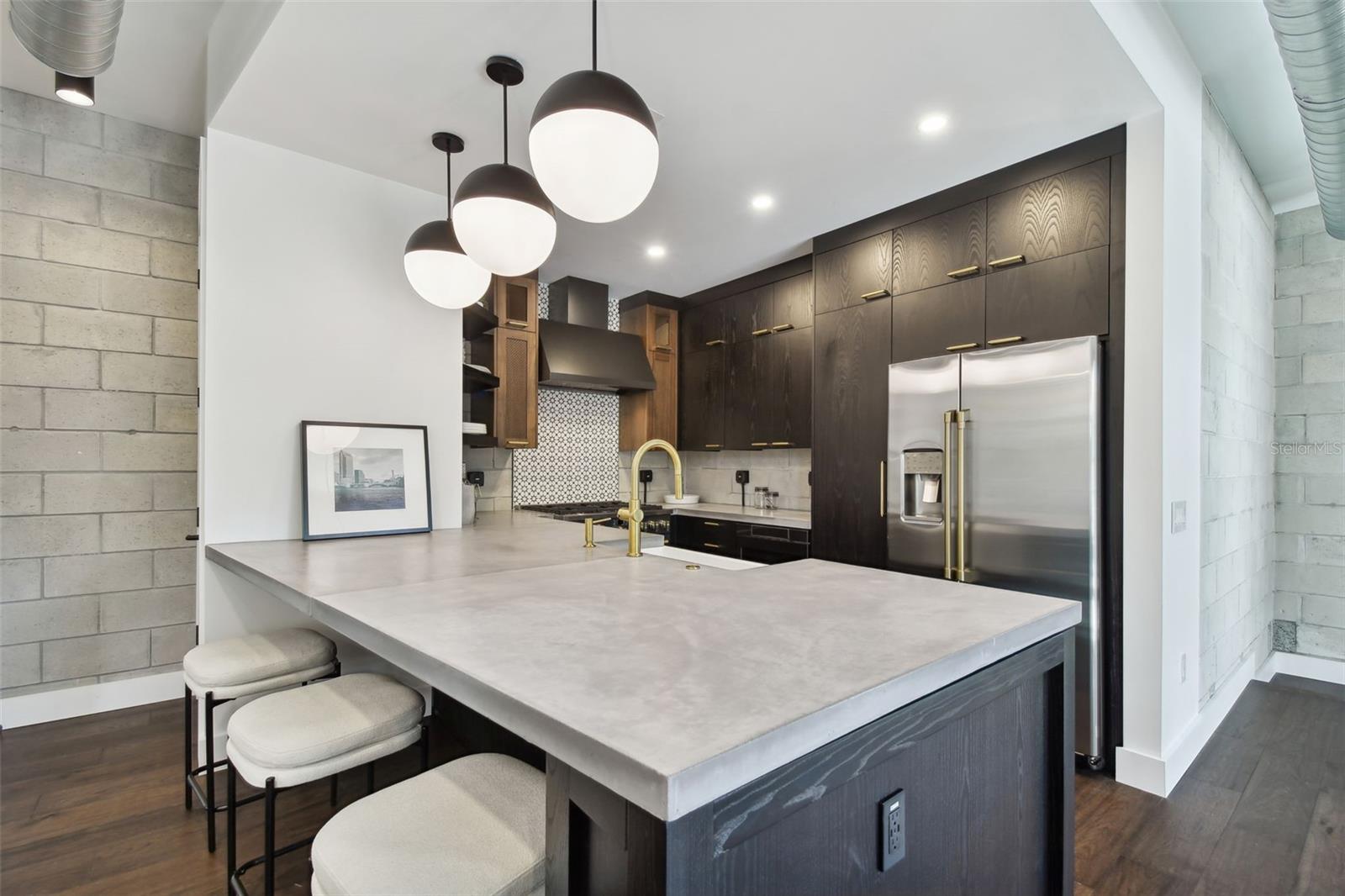 1312 W Azeele Street 1
