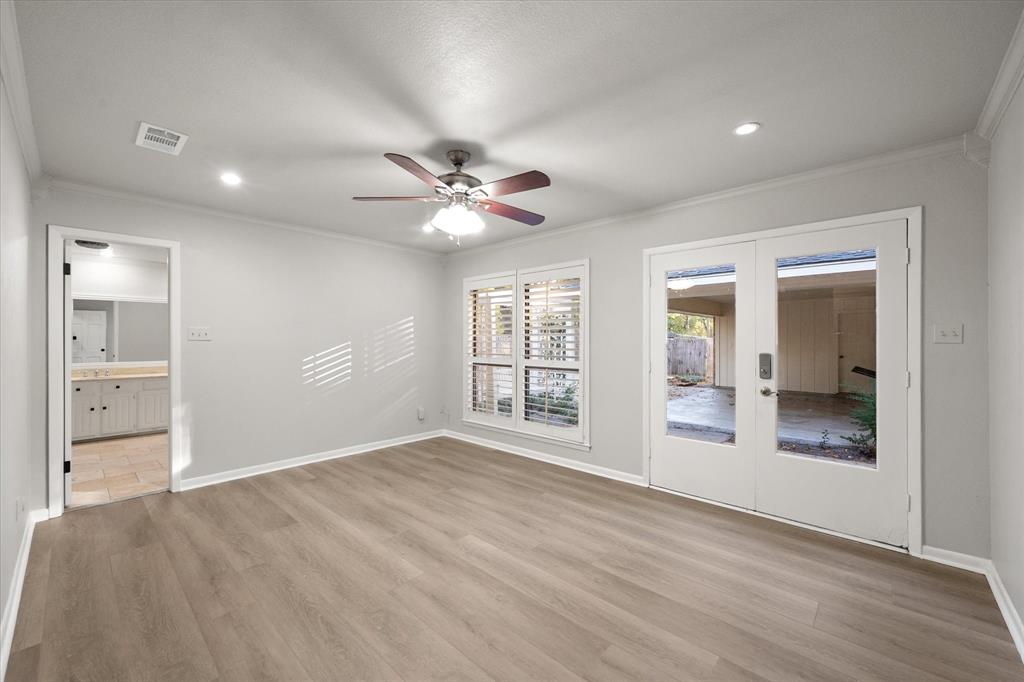 1705 Glenbrook Street