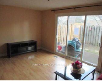 6767 Thorold Stone Rd 58