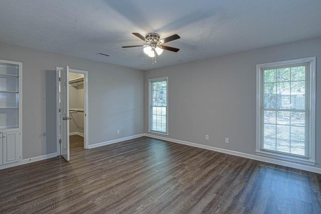 3 North Theri Ct
