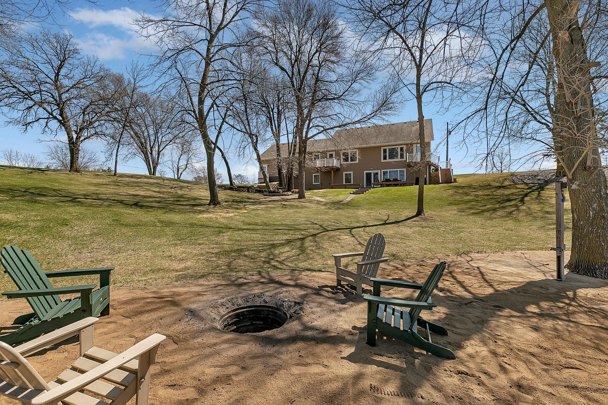 18724 Fall Ridge Road