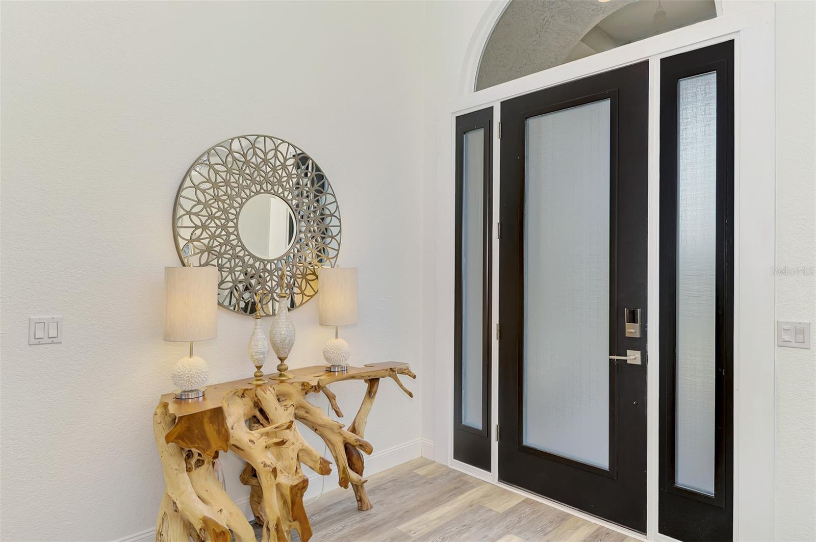 14518 Bridgeview Lane