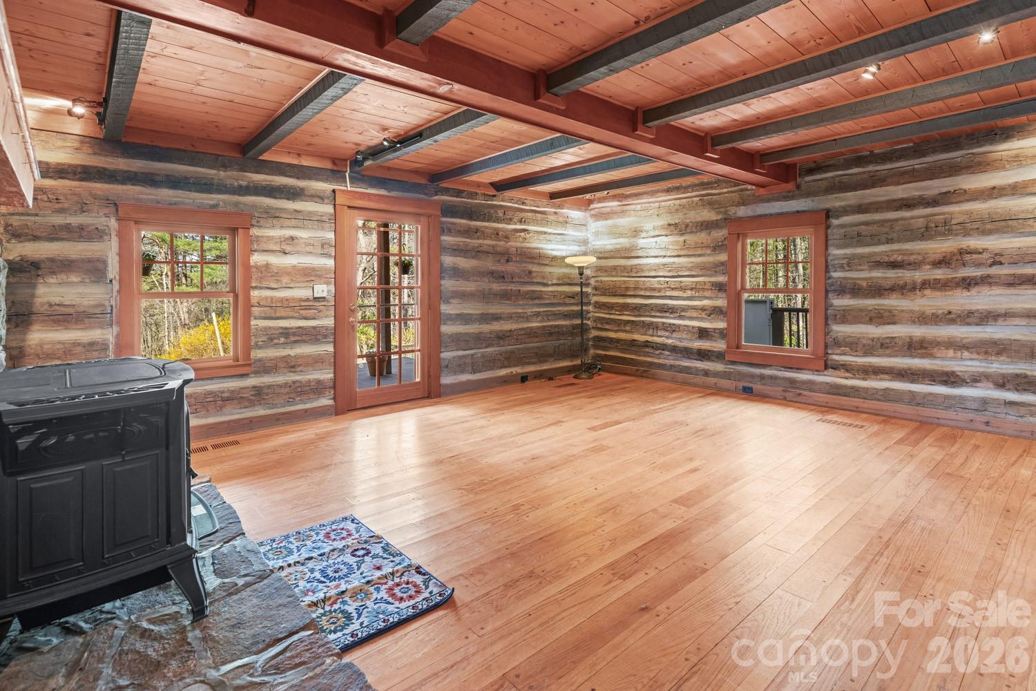 117 Woods View Trail