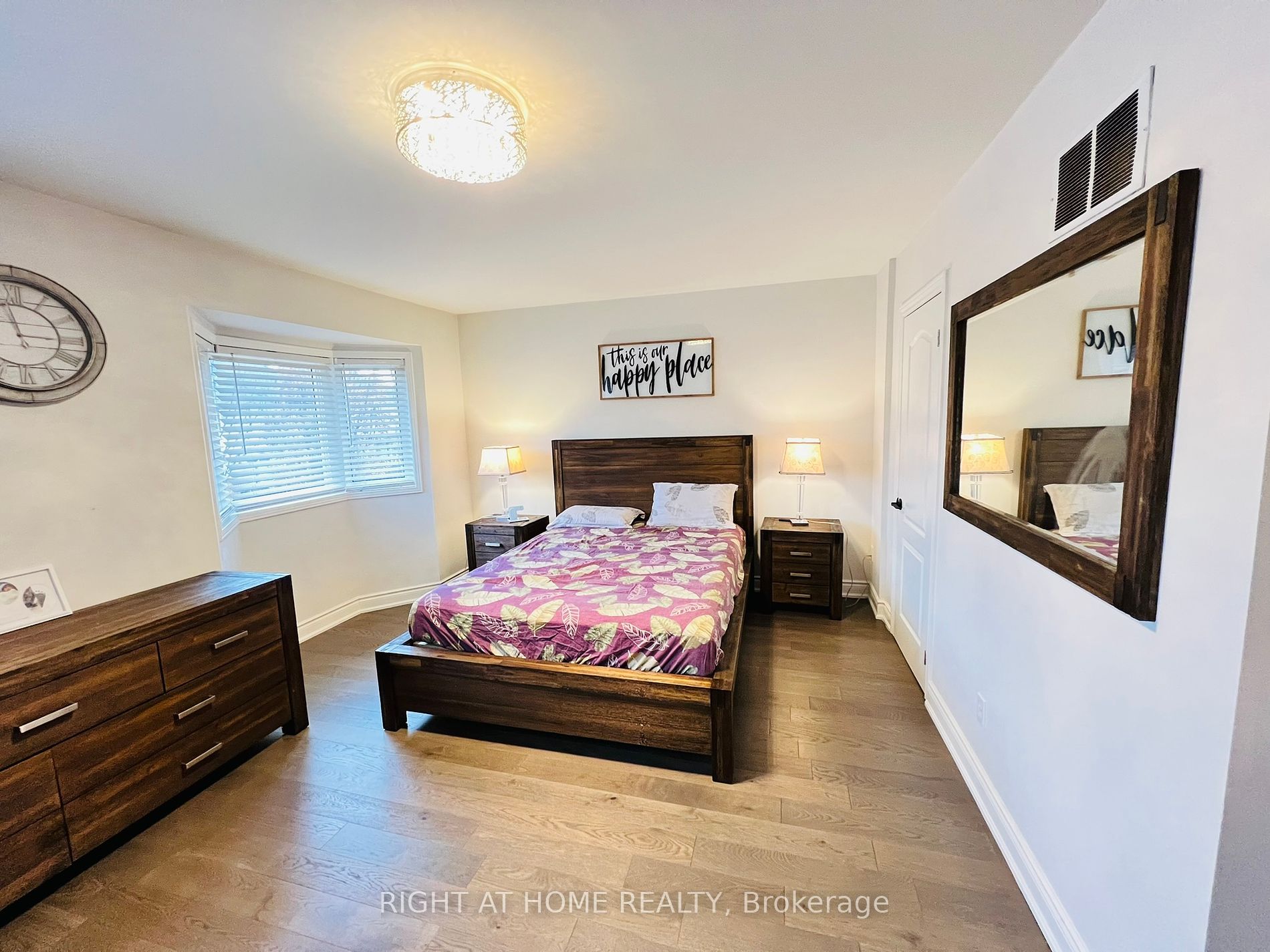 5255 Guildwood Way 48
