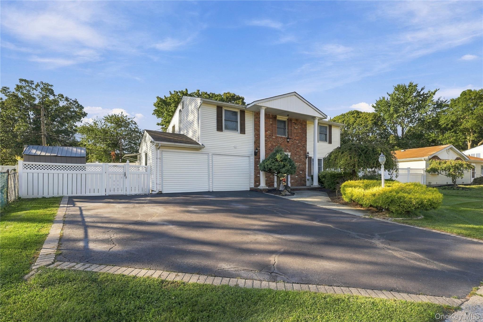 16 Imperial Drive