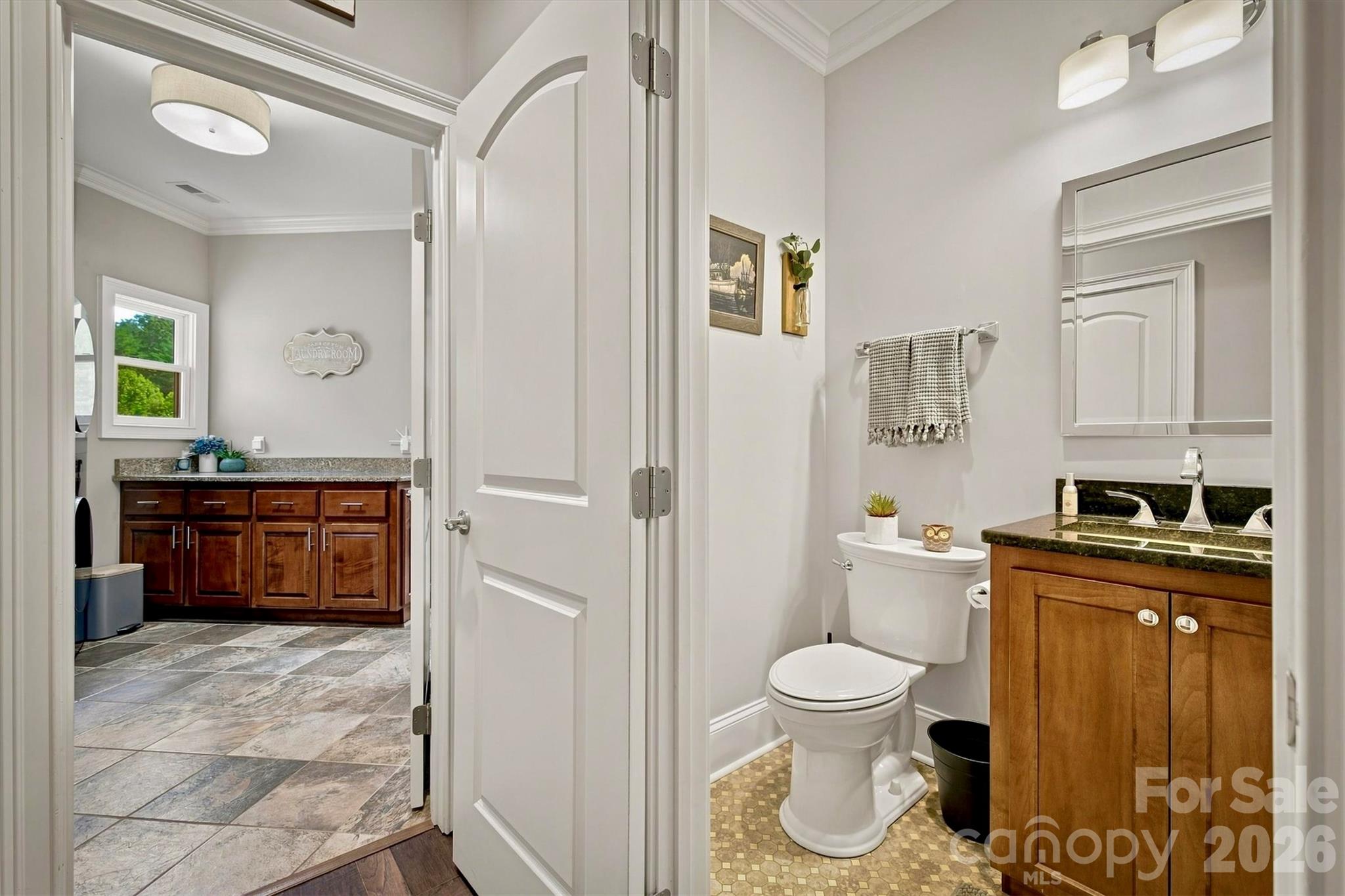 5504 Cedar Cove Way