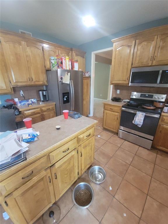 19441 W 208th Street